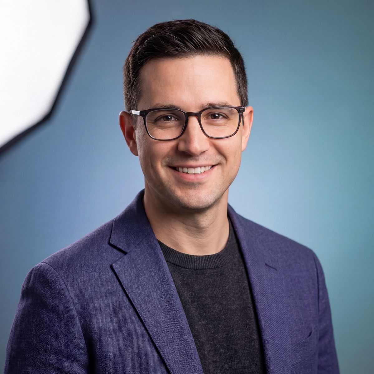 四虎视频首席摄影师张明轩